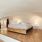 Lägenhet Rifugio Storico A 50 Passi Dal Duomo, Bilocale Genua